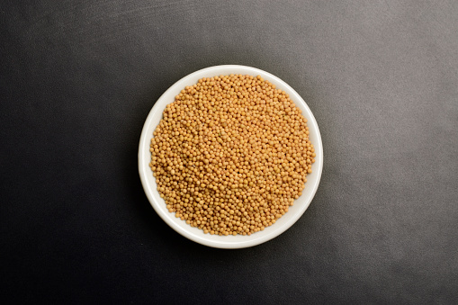 Yellow Mustard Seeds